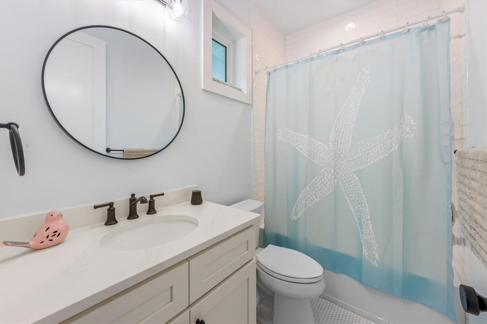 LAKE LA VISTA - Residential