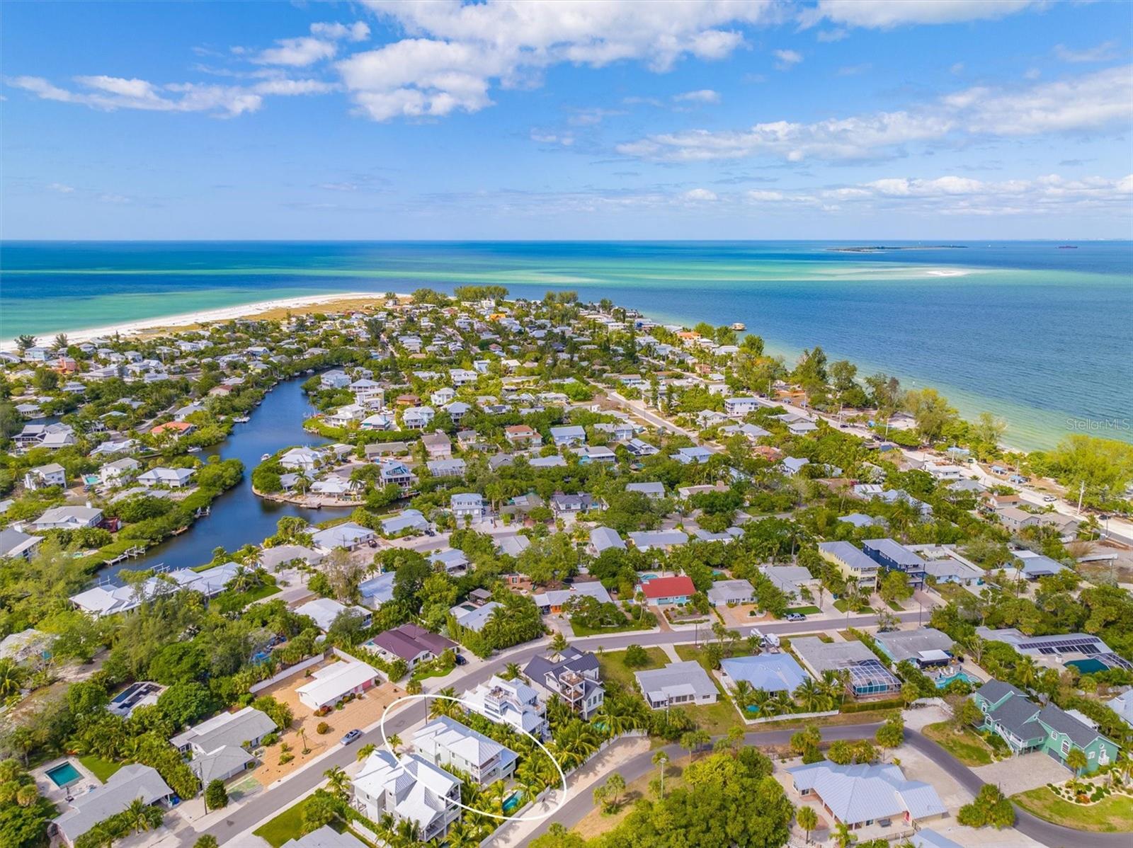 LAKE LA VISTA - Residential