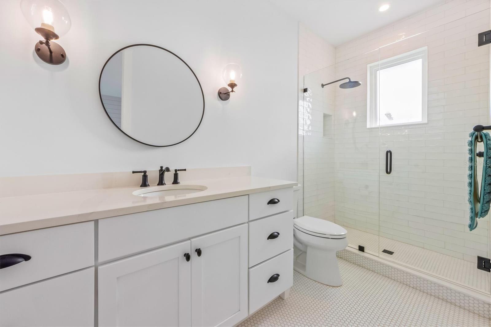 LAKE LA VISTA - Residential