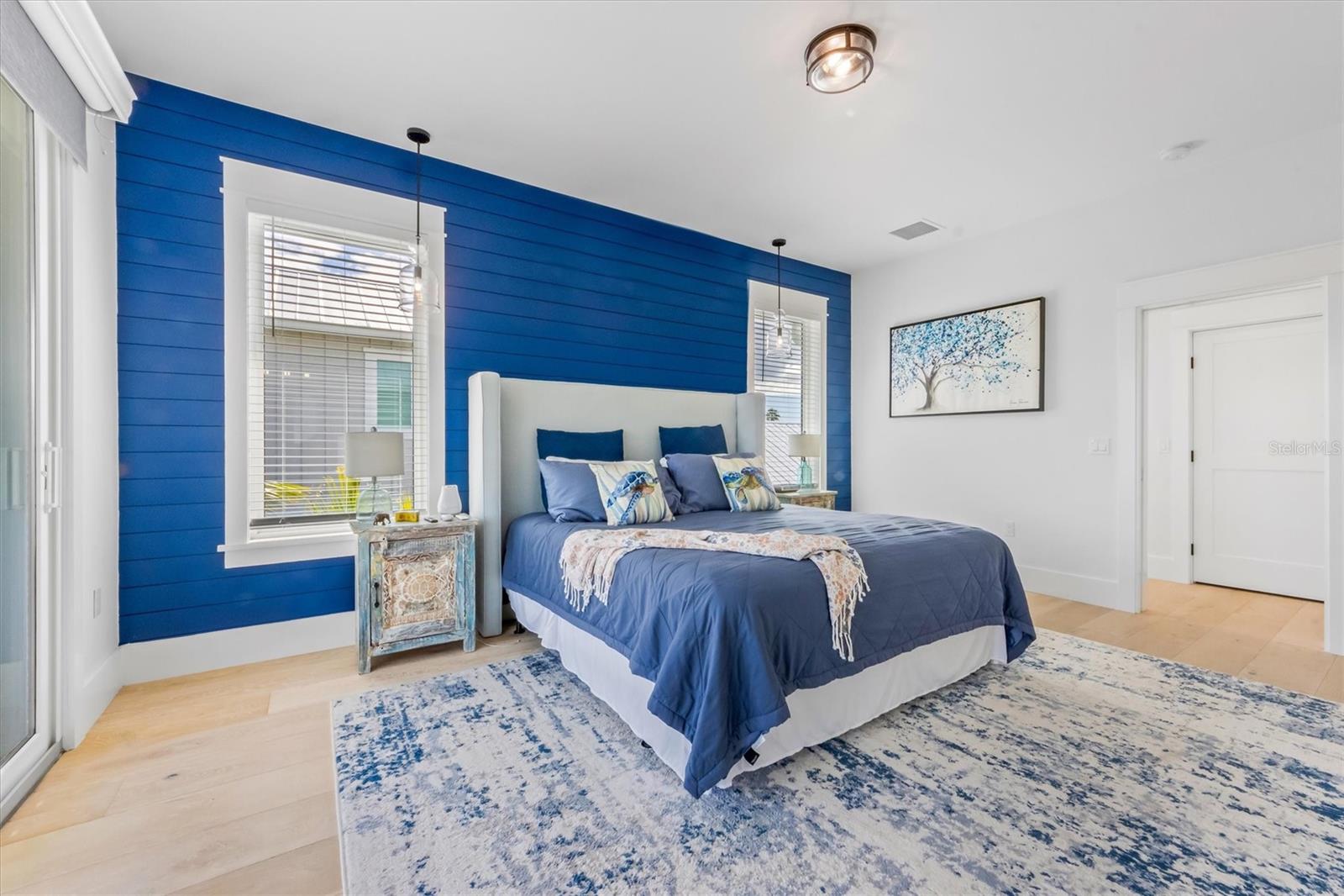 LAKE LA VISTA - Residential