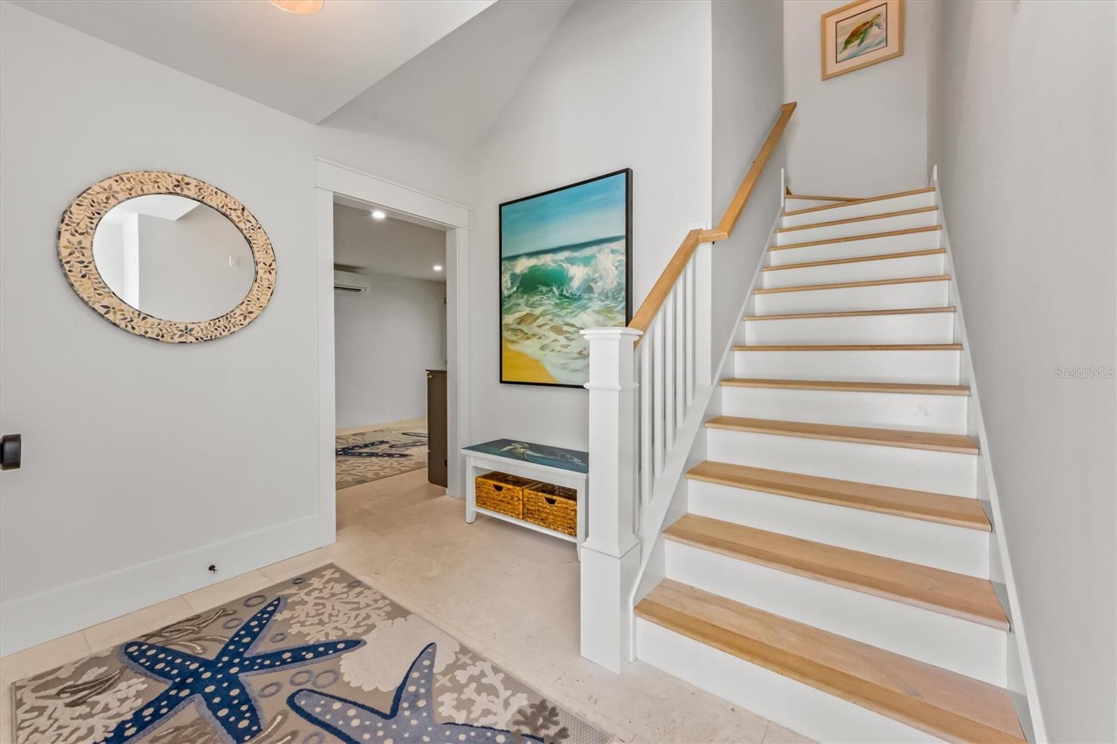 LAKE LA VISTA - Residential