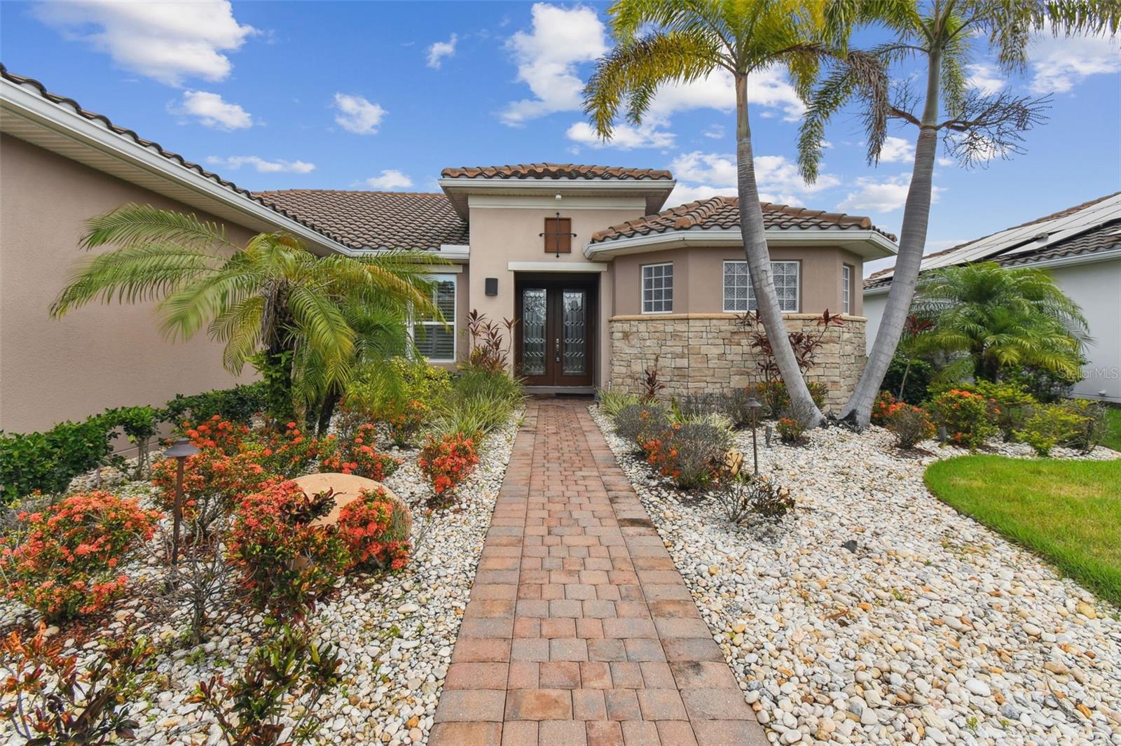 561 TAPATIO LANE