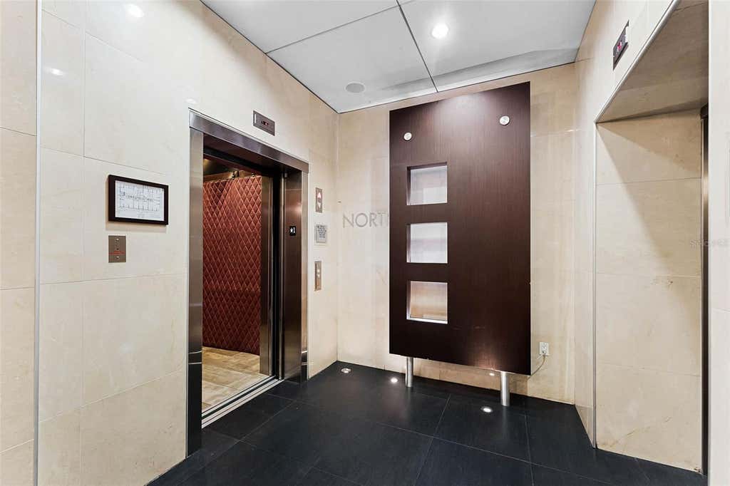 Photo of 101 S Eola Drive #815, Orlando, FL 32801 (MLS # O6426990)