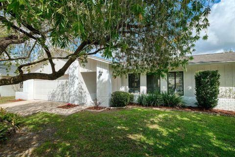 Photo of 1693 Canterbury Circle, Casselberry, FL 32707 (MLS # O6348675)