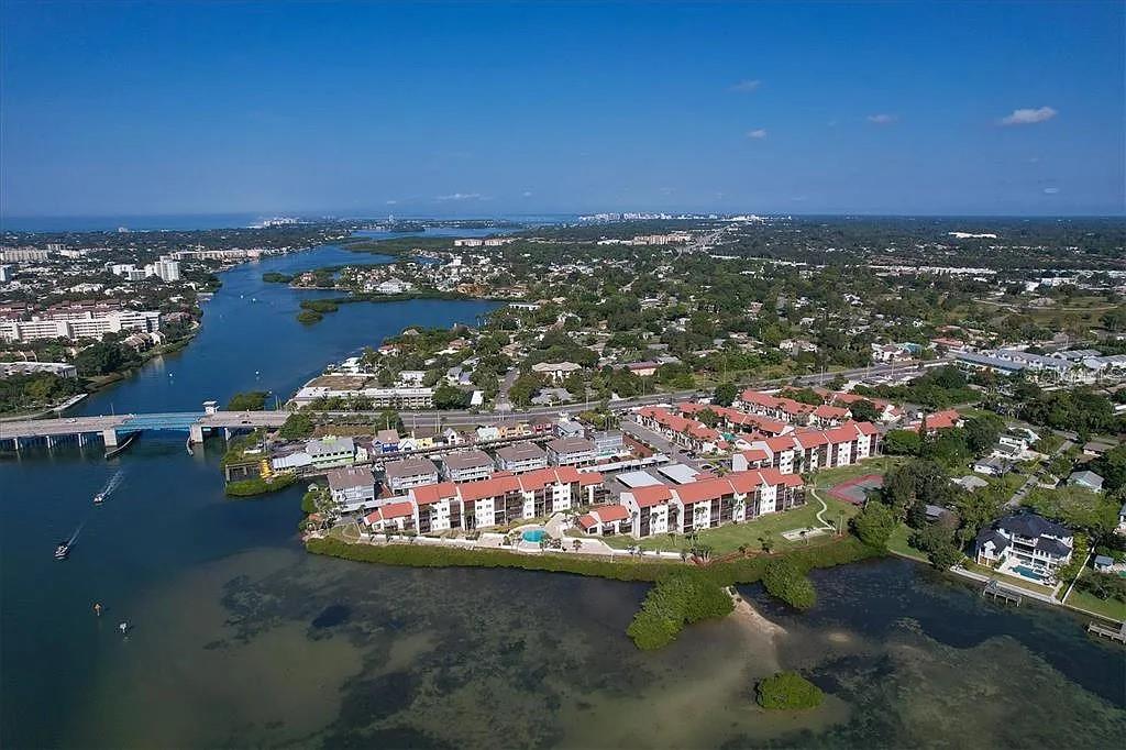 Bright and Inviting Condo in Castel Del Mare – Minutes from Siesta Key Beach!
Welcome to this delightful condo in the highly sought-after Castel Del Mare, perfectly situated just minutes from Siesta Key Beach, the #1 beach in the USA. From the moment you step inside, you’ll be enchanted by the thoughtfully designed décor and the magical ambiance.
This spacious condo features charming living spaces, including a huge walk-in closet, ensuring plenty of room for your belongings. Bright and inviting, the space was expertly designed to provide comfort and style.
The Castel Del Mare community offers incredible amenities, including:
Two pools, one of which overlooks the breathtaking Intracoastal Waterway.
Tennis courts for active days.
A fishing pier where you can relax and watch dolphins play.
A rec room and on-site management for added convenience.
Located right on the Intracoastal Waterway, this community combines tropical beach living with a serene resort-style feel. Whether you’re lounging by the pool, enjoying a match on the tennis courts, or watching dolphins swim by, every day feels like a vacation.
Availability: April 1 - 2025
Don’t miss this opportunity to enjoy the ultimate Florida lifestyle in a stunning location. Your tropical retreat awaits!