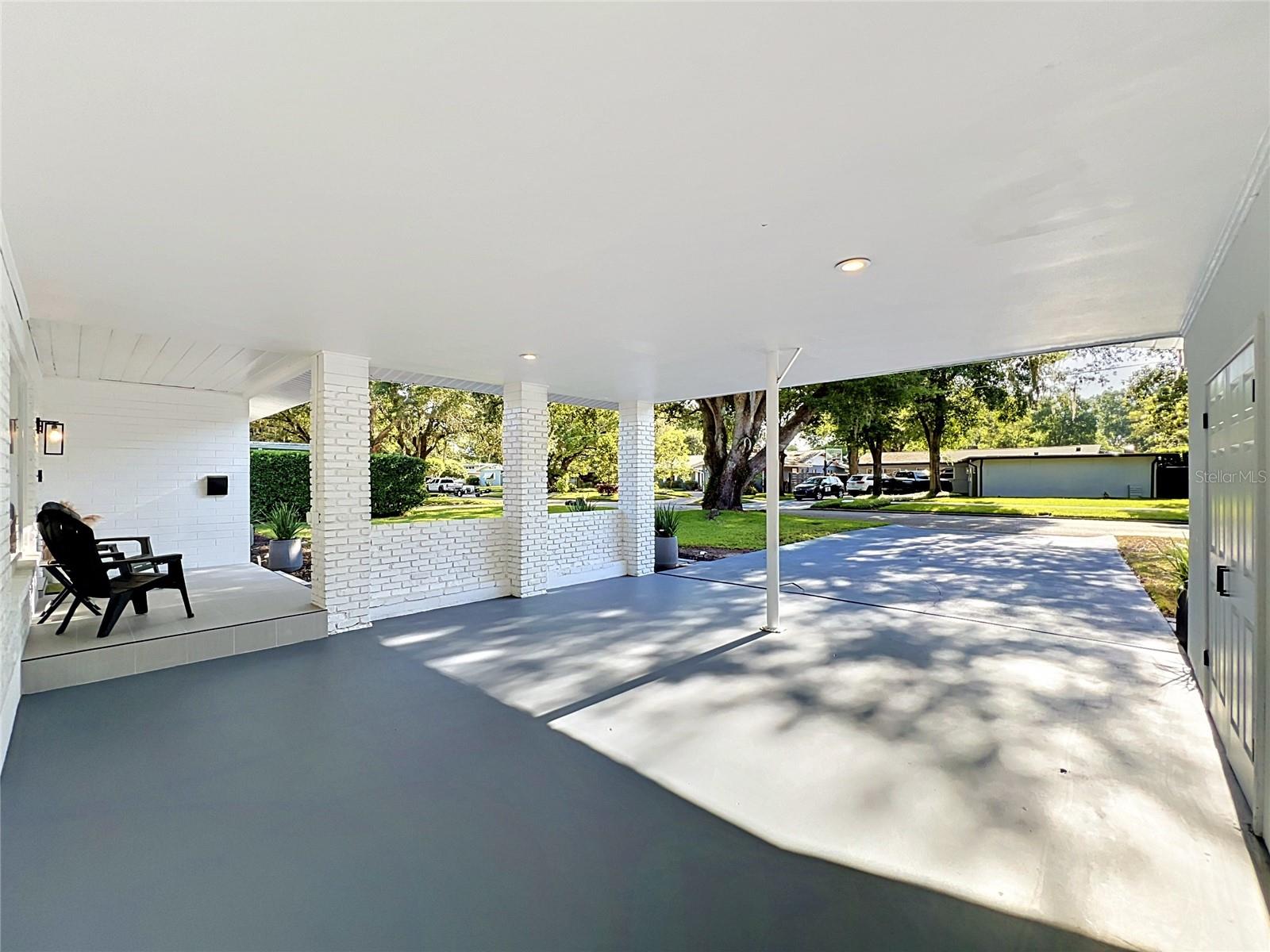 BEL AIR HILLS - Residential