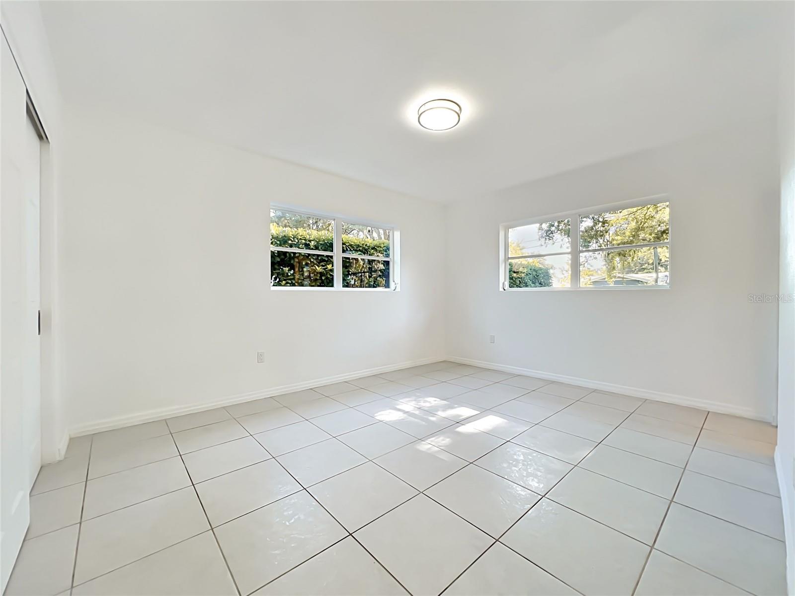 BEL AIR HILLS - Residential