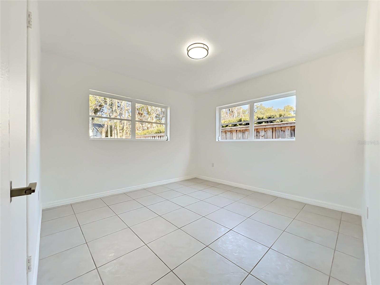 BEL AIR HILLS - Residential