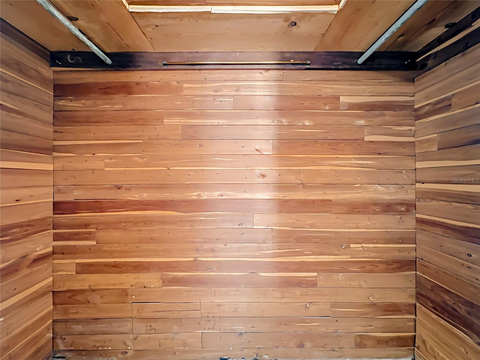 BEL AIR HILLS - Residential