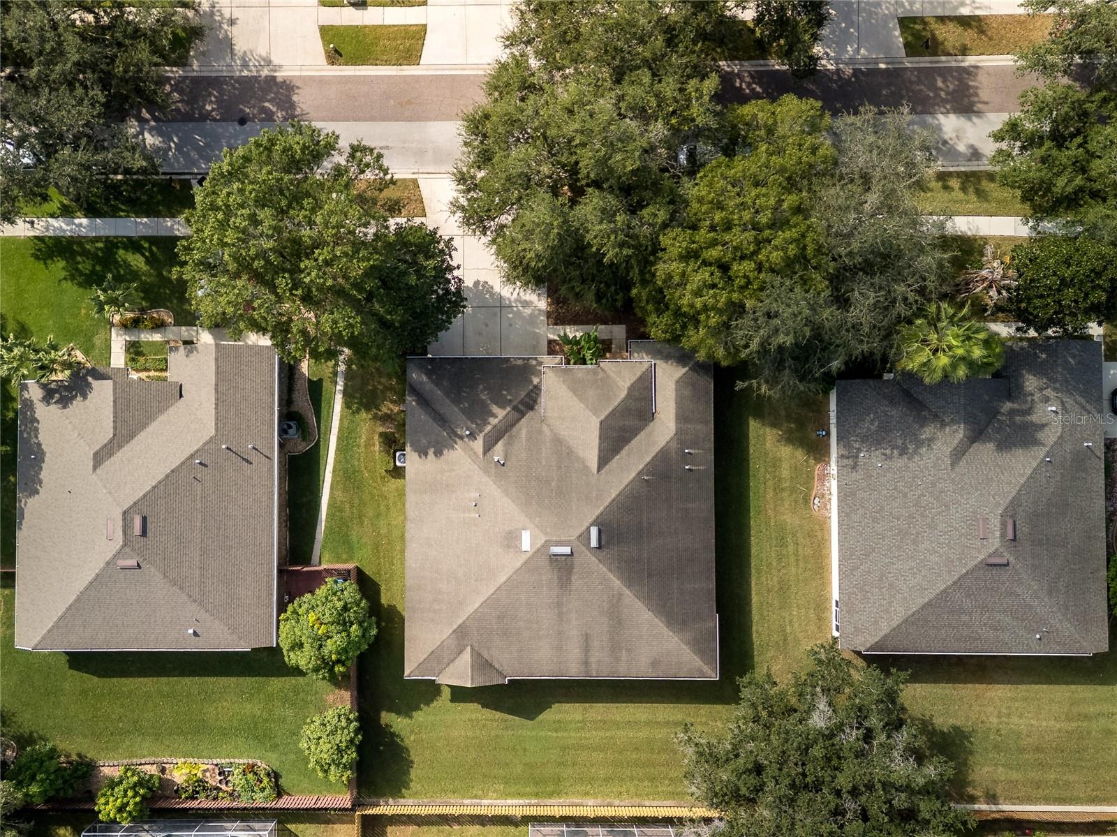 LAKE WEEKS - Residential