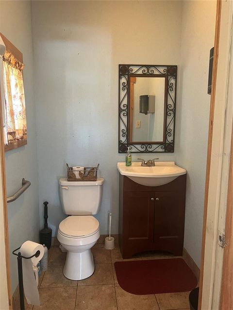 Tiny photo for 821 S Us 301, Summerville, FL 33585 (MLS # OM710265)