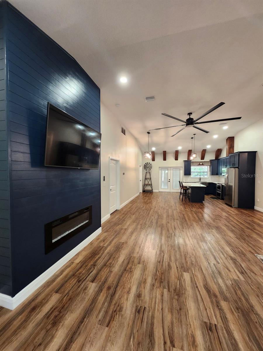 HIGHLANDS - Residential