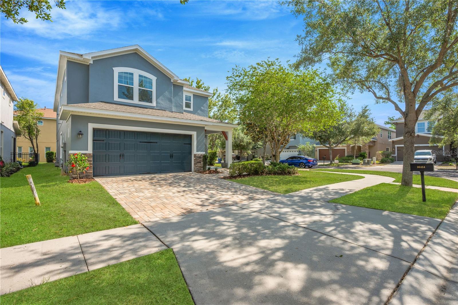 FISHHAWK CHAPMAN CROSSING PHAS - Residential