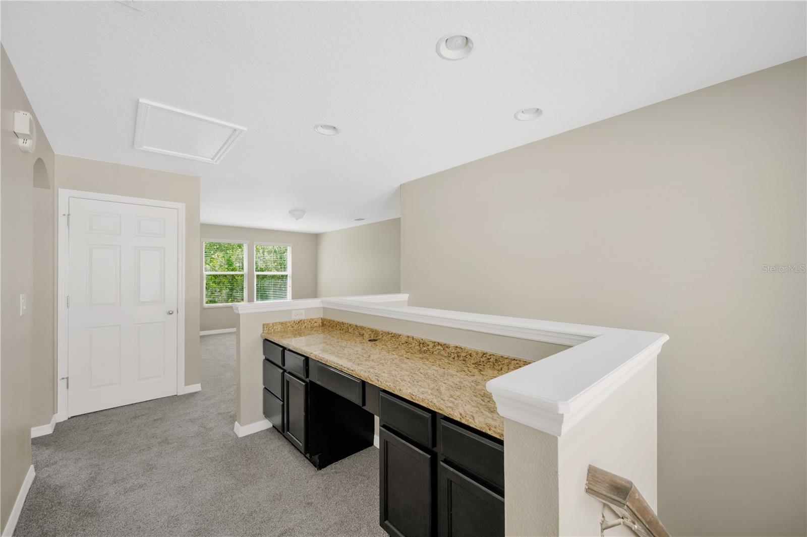 FISHHAWK CHAPMAN CROSSING PHAS - Residential