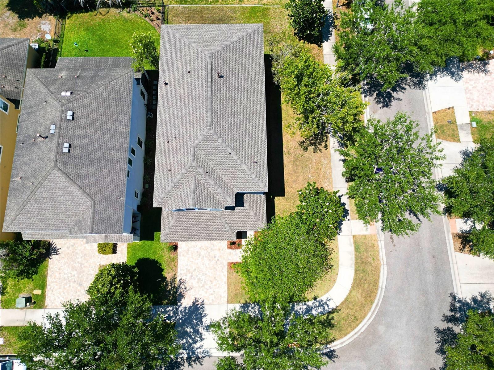 FISHHAWK CHAPMAN CROSSING PHAS - Residential