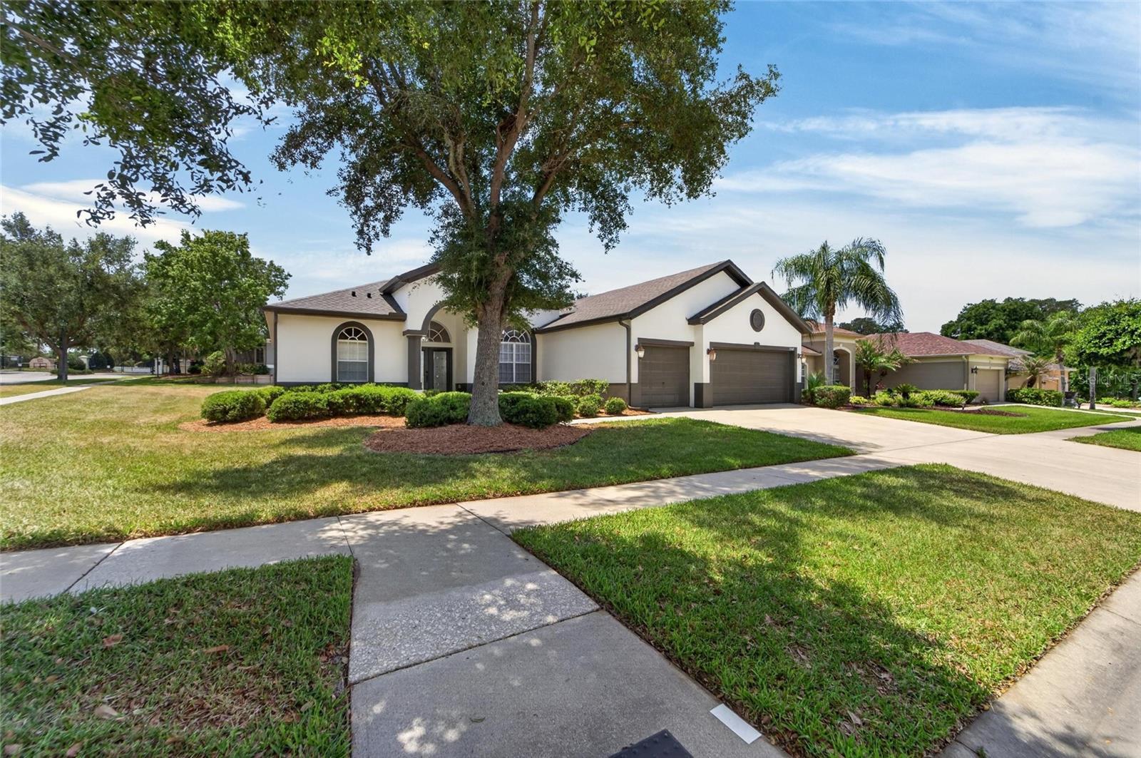 2309 SILVER TRUMPET COURT