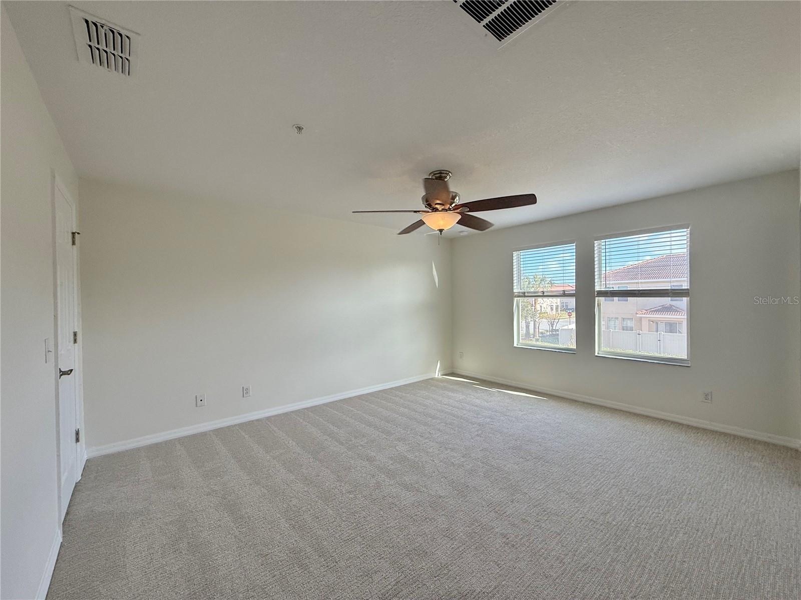 VILLAGES/WESMERE N - Residential Lease