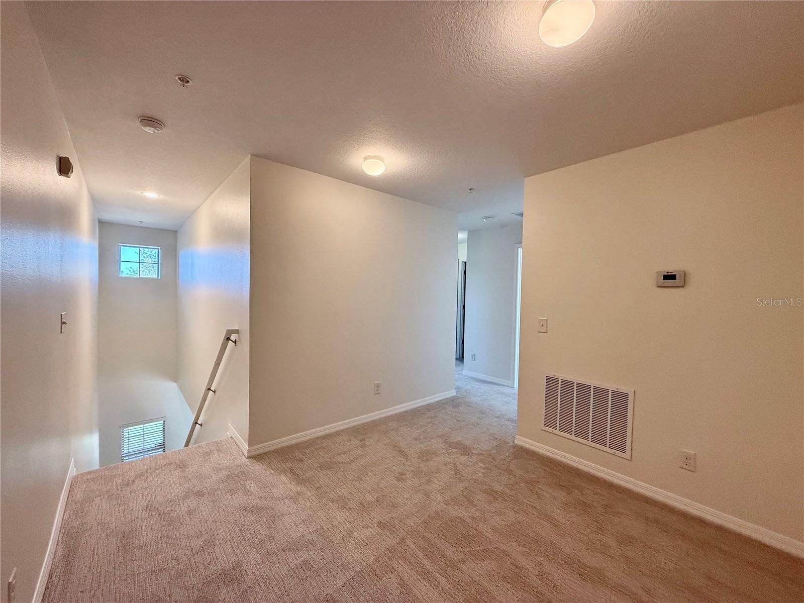 VILLAGES/WESMERE N - Residential Lease