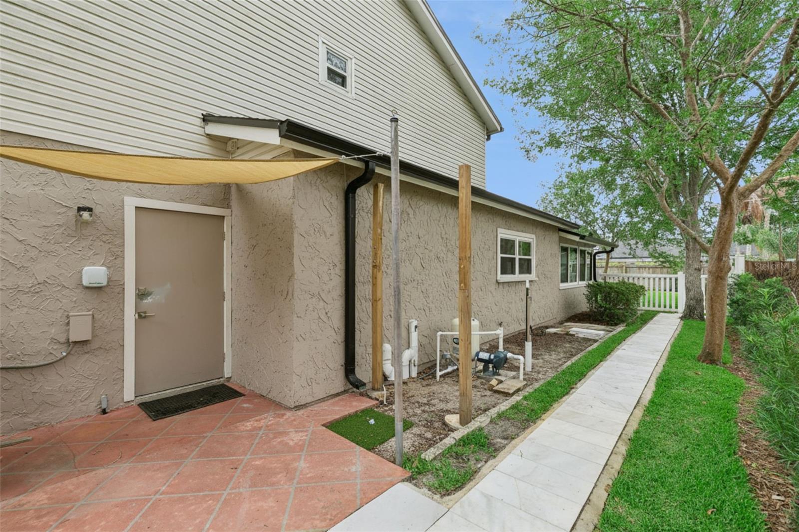 ORANGE BAY - Residential