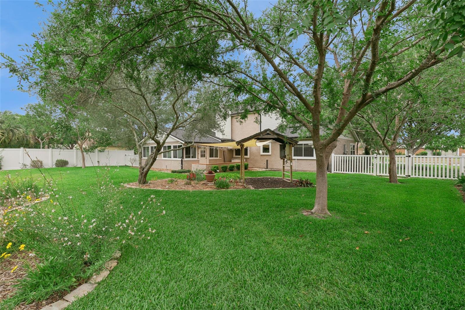 ORANGE BAY - Residential