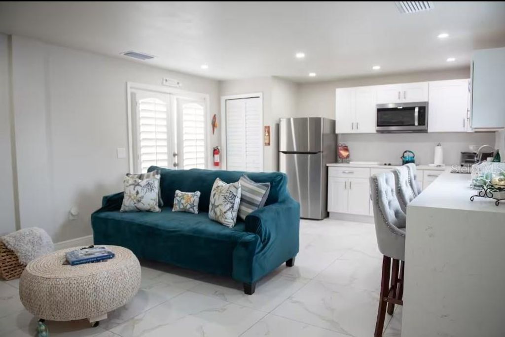 Photo of 6420 Canary Street, Sarasota, FL 34241 (MLS # A4690705)