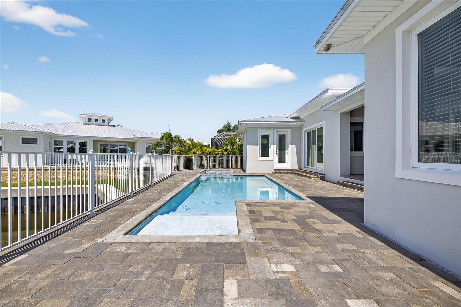 MIRABAY PH 2A-3 - Residential