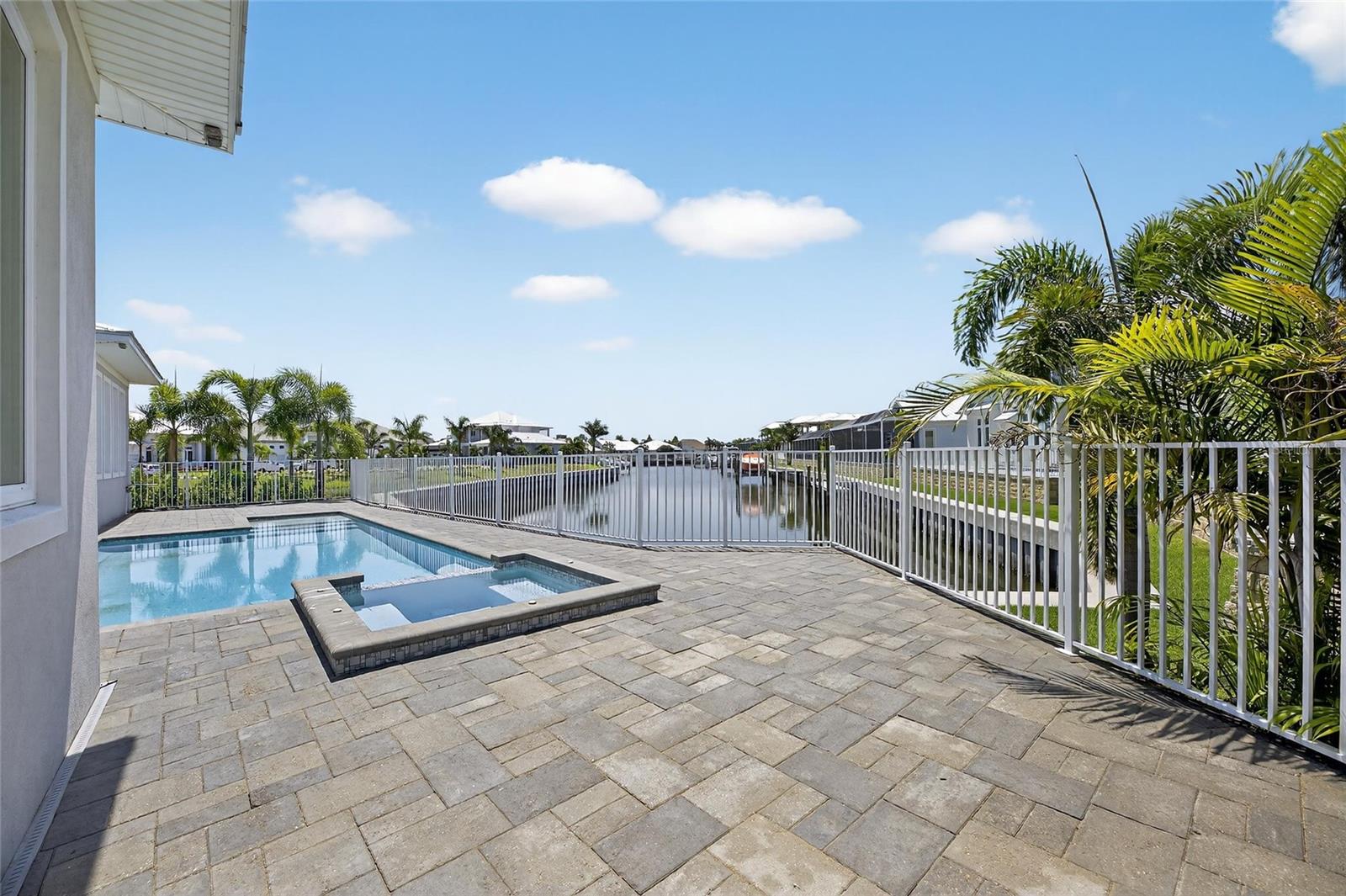 MIRABAY PH 2A-3 - Residential