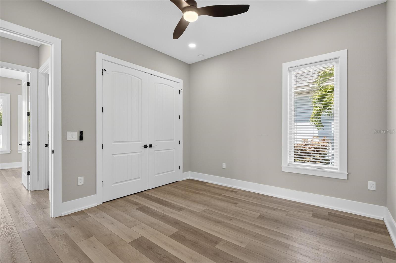 MIRABAY PH 2A-3 - Residential