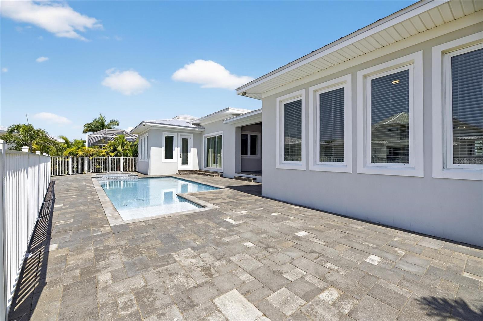 MIRABAY PH 2A-3 - Residential