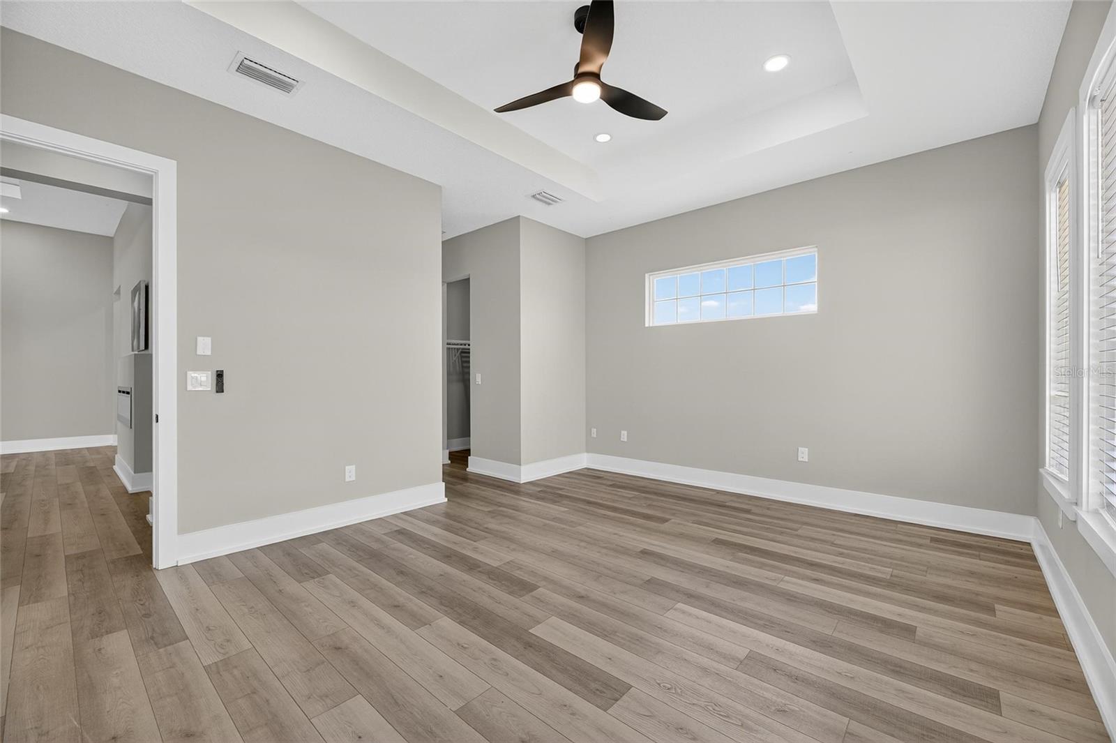 MIRABAY PH 2A-3 - Residential