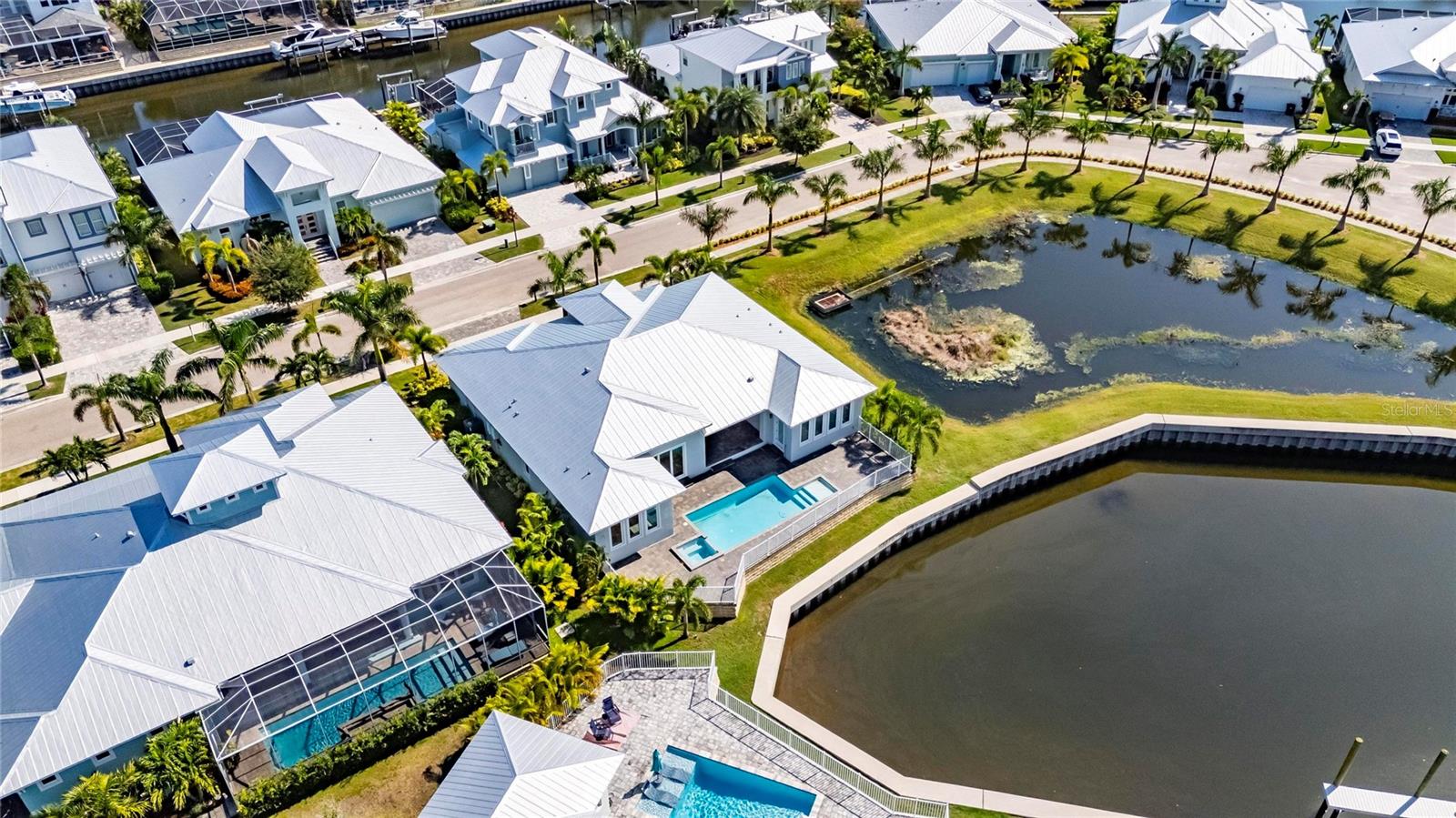 MIRABAY PH 2A-3 - Residential