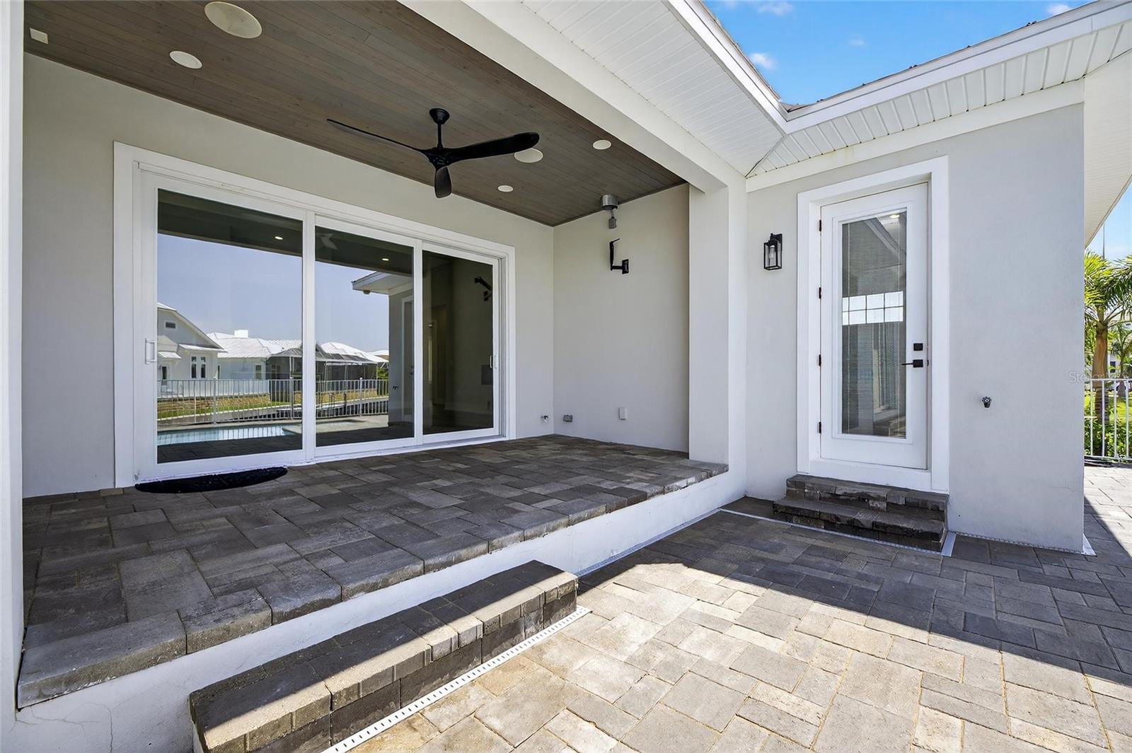 MIRABAY PH 2A-3 - Residential