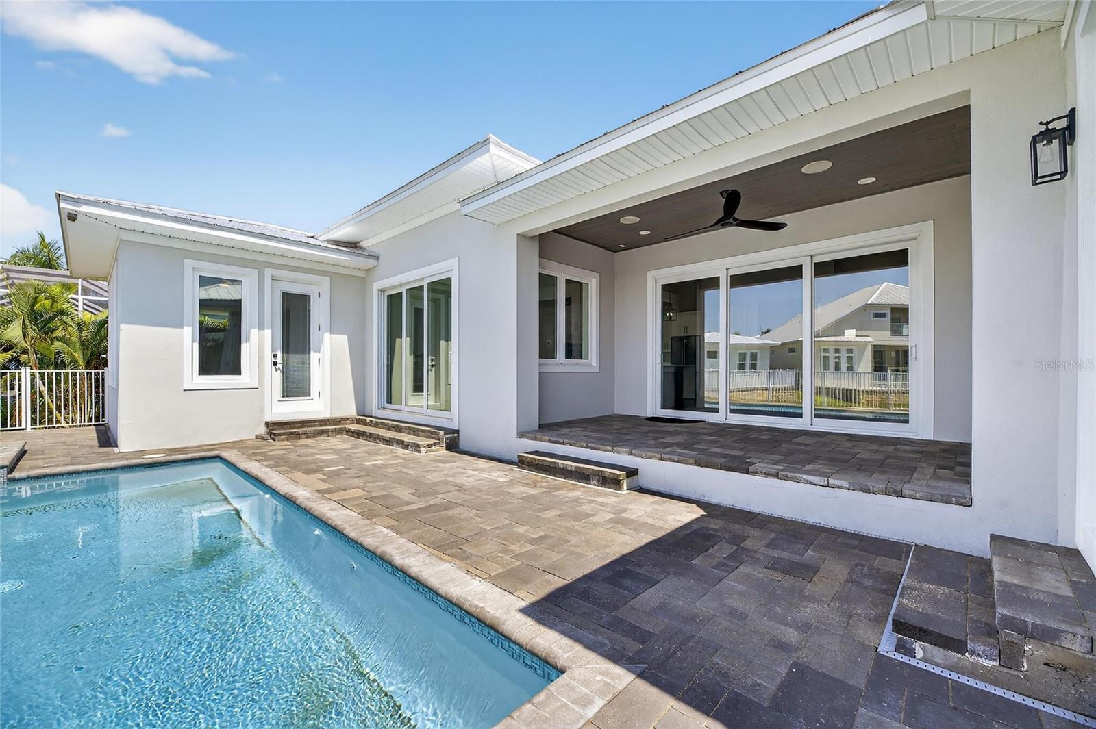 MIRABAY PH 2A-3 - Residential