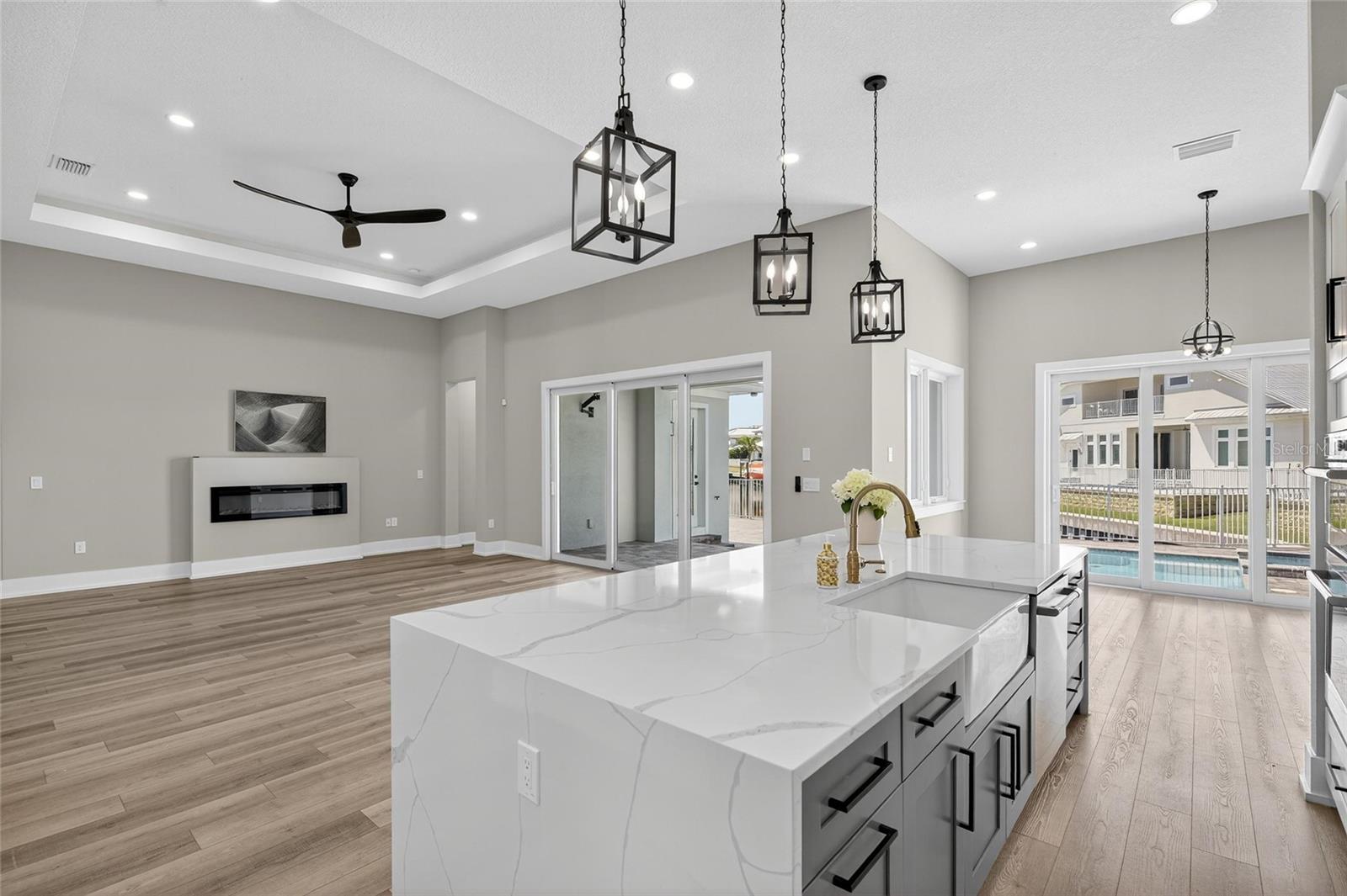 MIRABAY PH 2A-3 - Residential