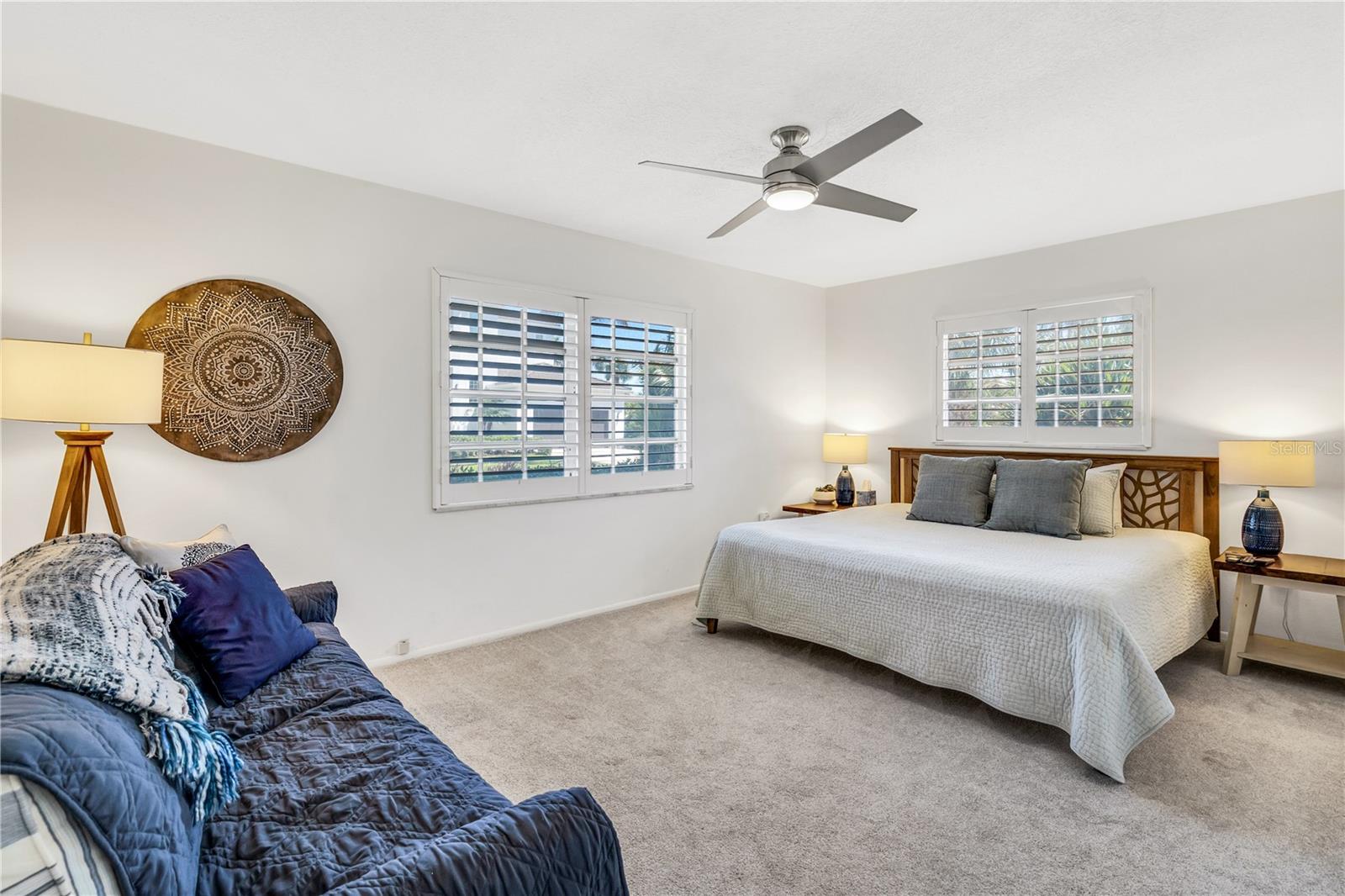 COUNTRY CLUB SHORES SEC 01 - Residential