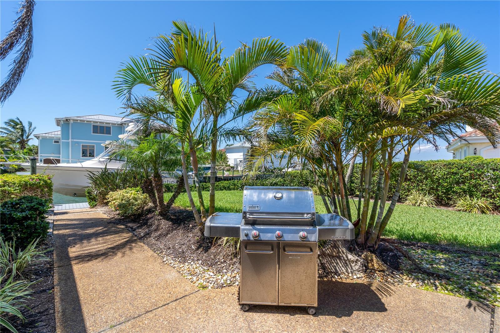 COUNTRY CLUB SHORES SEC 01 - Residential