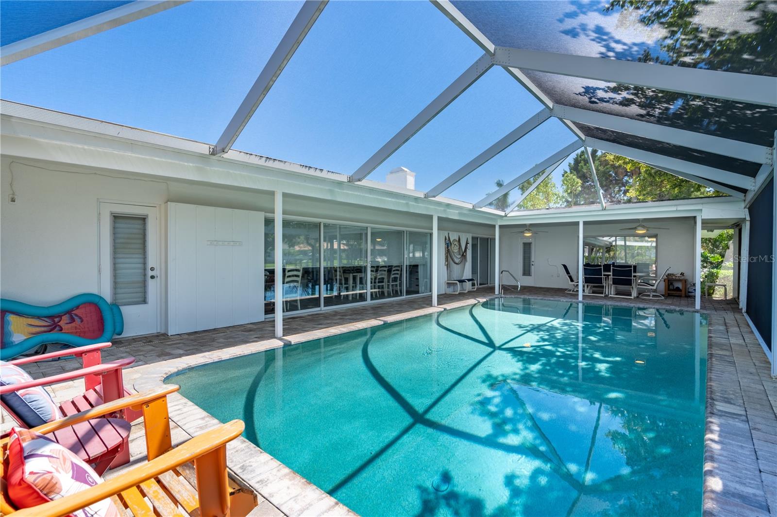 COUNTRY CLUB SHORES SEC 01 - Residential