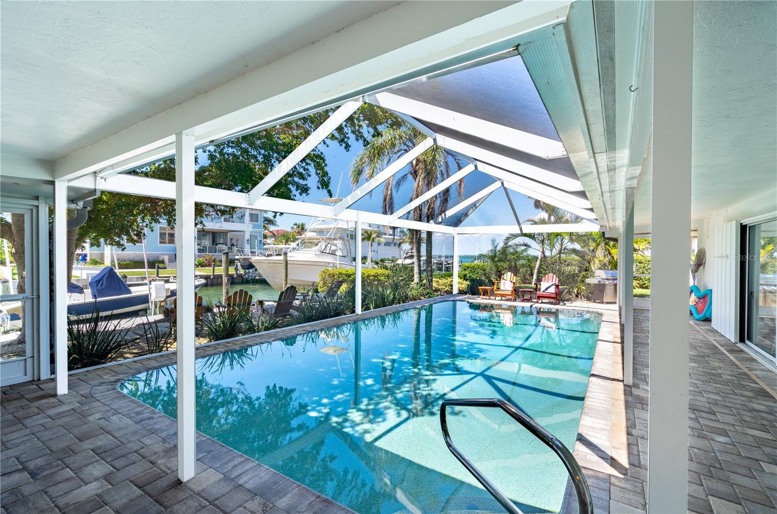 COUNTRY CLUB SHORES SEC 01 - Residential