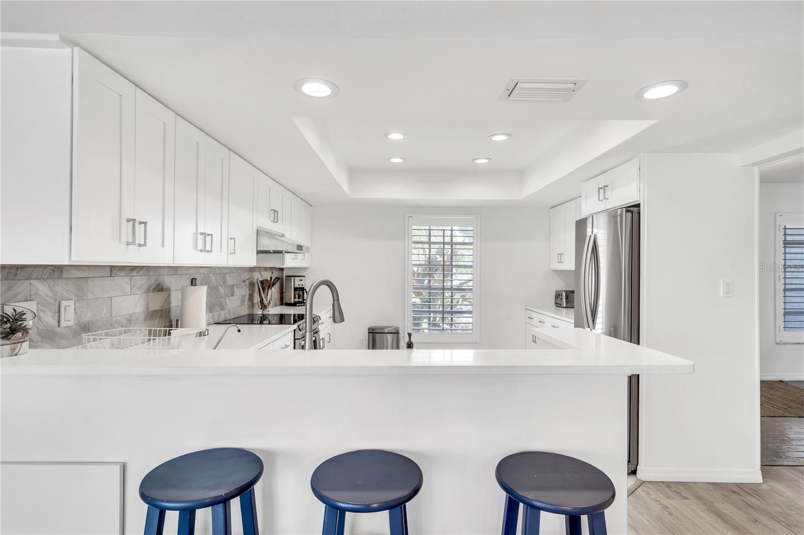 COUNTRY CLUB SHORES SEC 01 - Residential