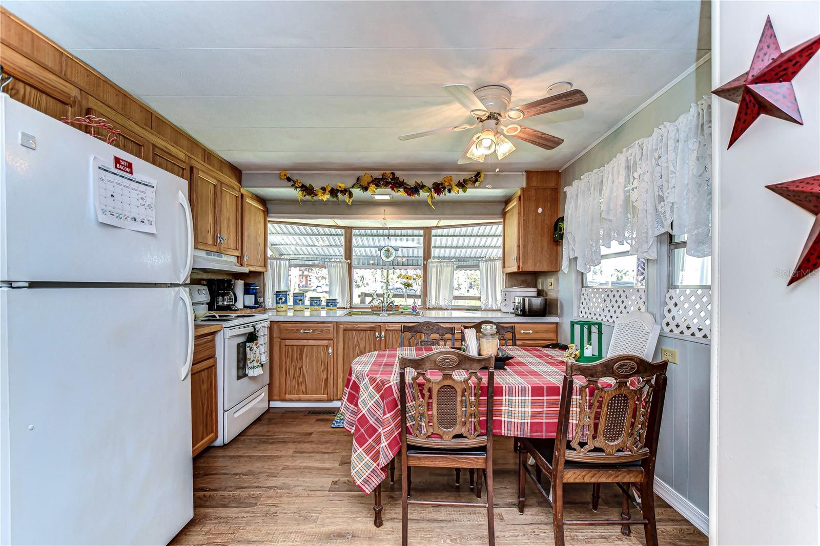 PINECREST MOBILE HOME PARK - Residential