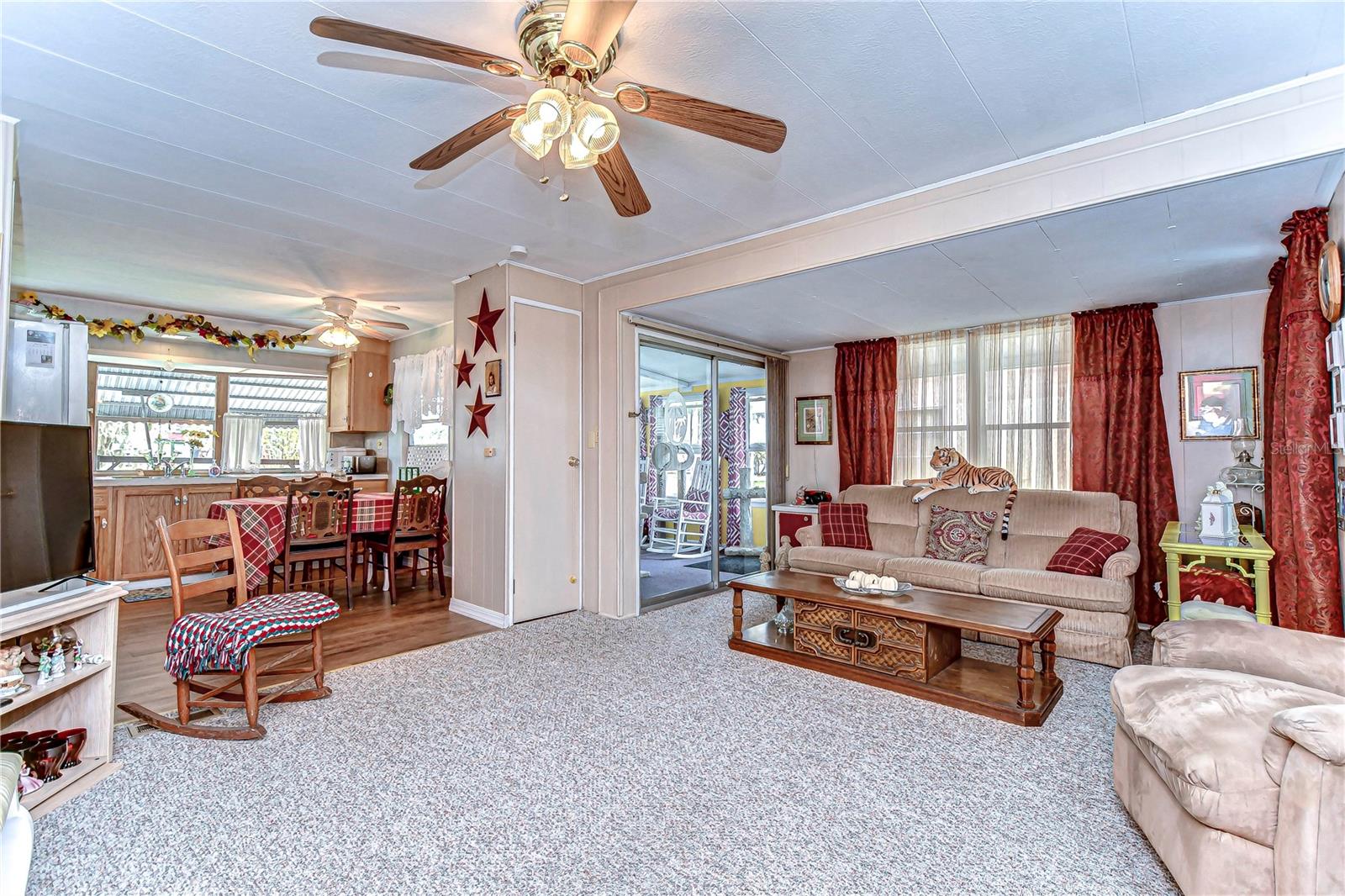 PINECREST MOBILE HOME PARK - Residential