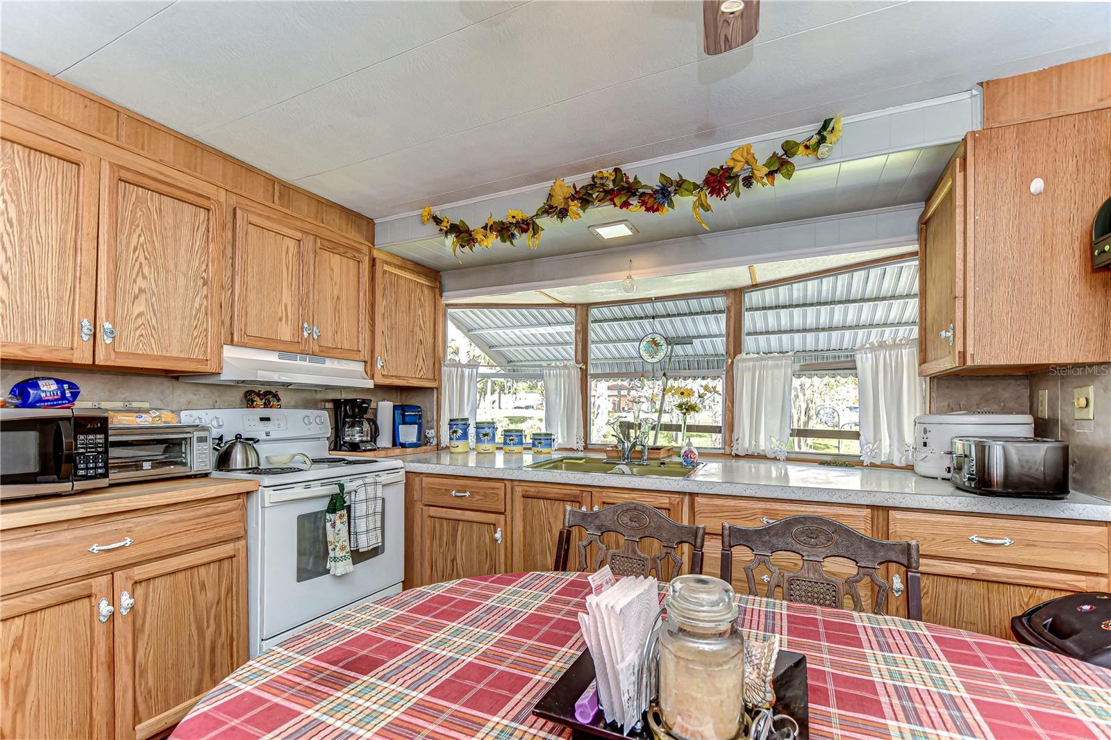 PINECREST MOBILE HOME PARK - Residential