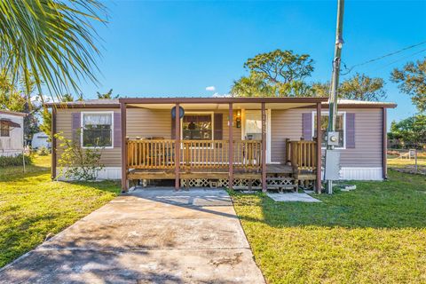 A home in PORT RICHEY