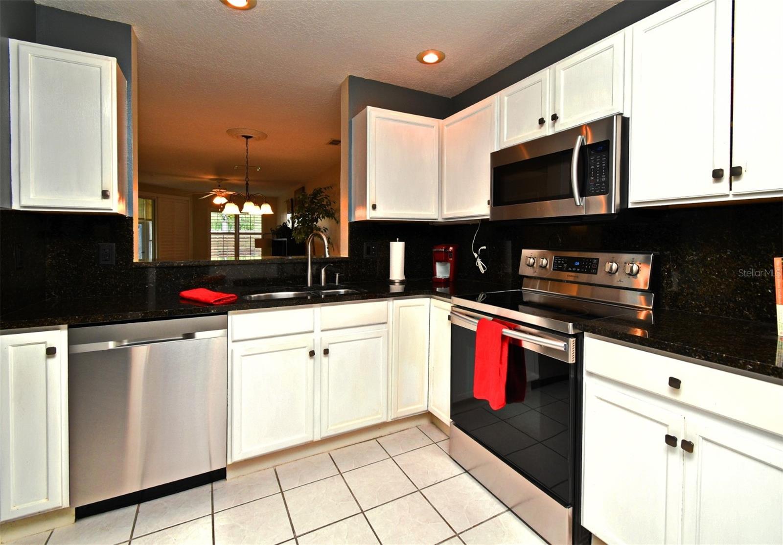 677 POST OAK CIRCLE 115