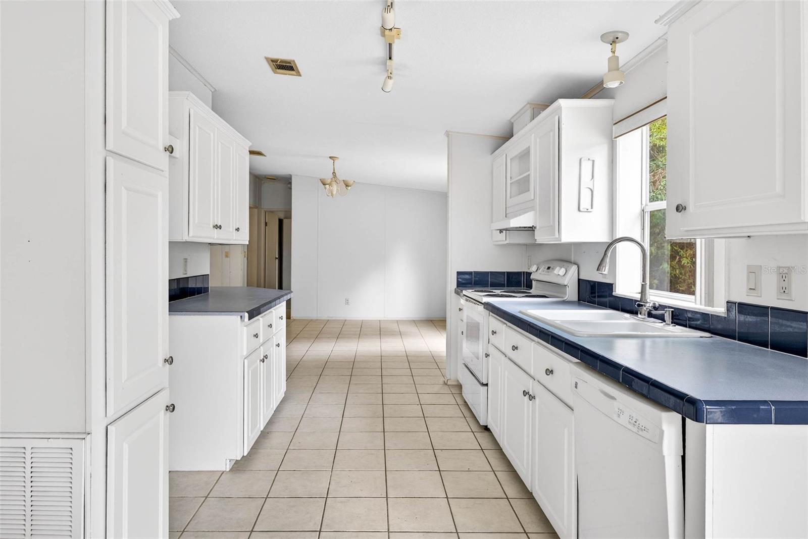 HOMOSASSA UNIT 10 - Residential