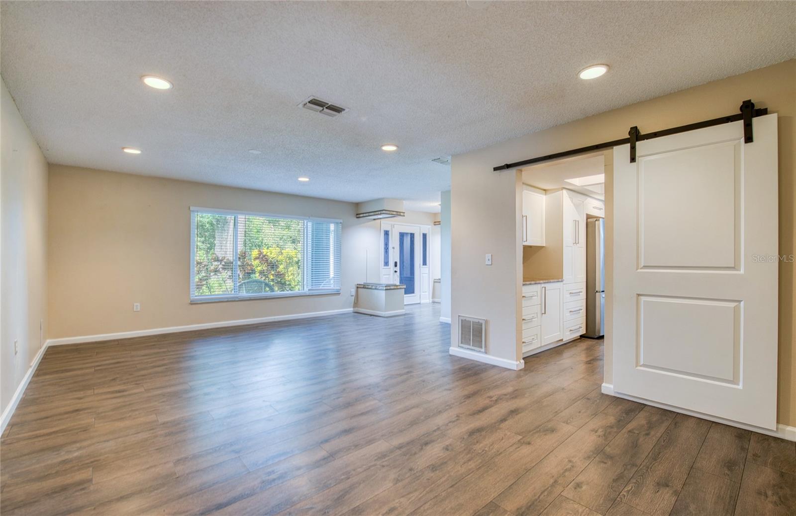 2143 SALISBURY COURT