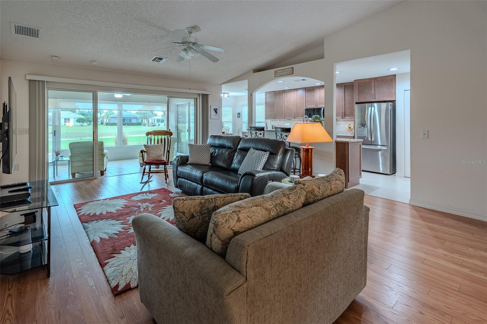 SUMMERGLEN PH I - Residential