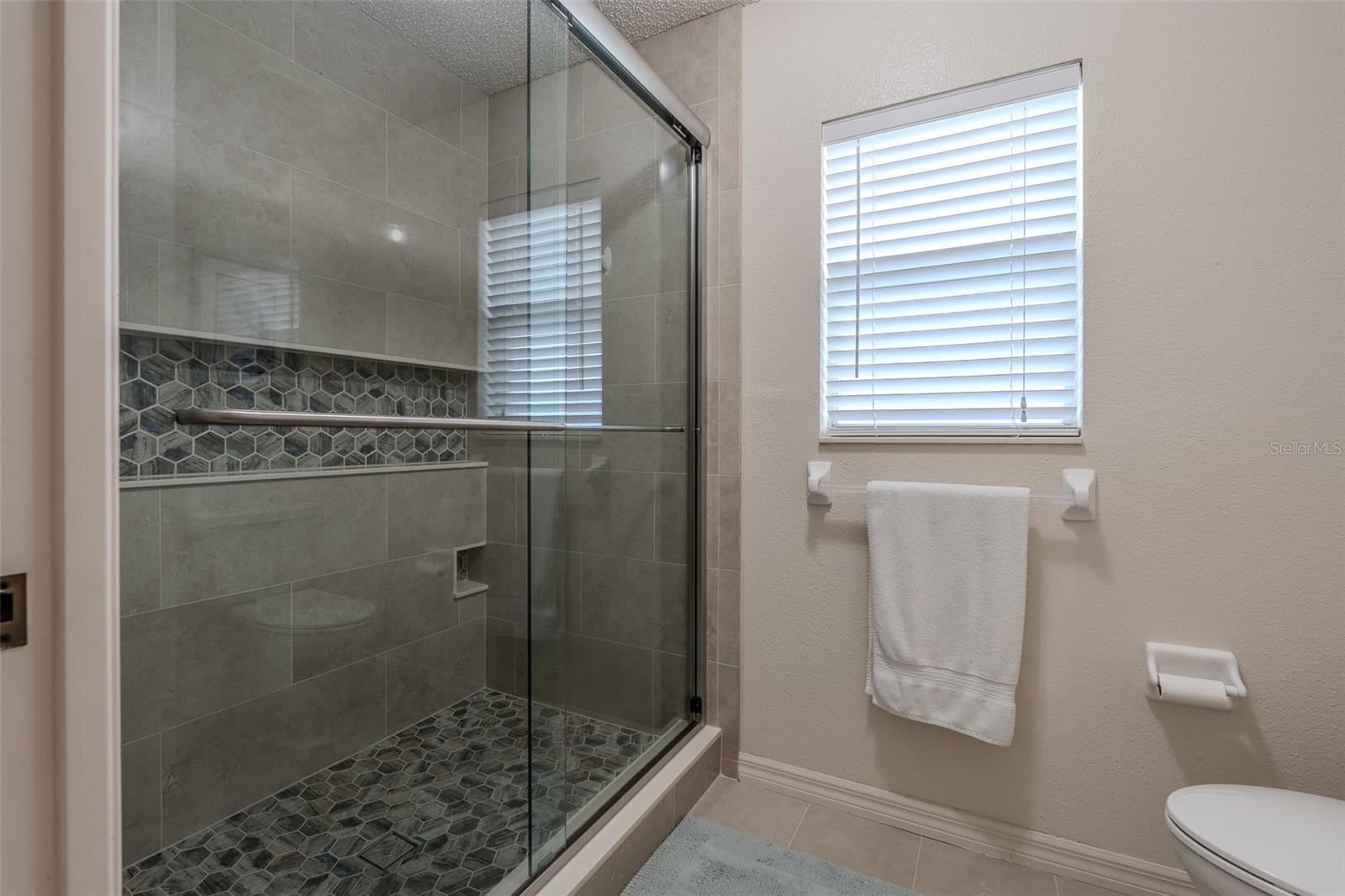 SUMMERGLEN PH I - Residential