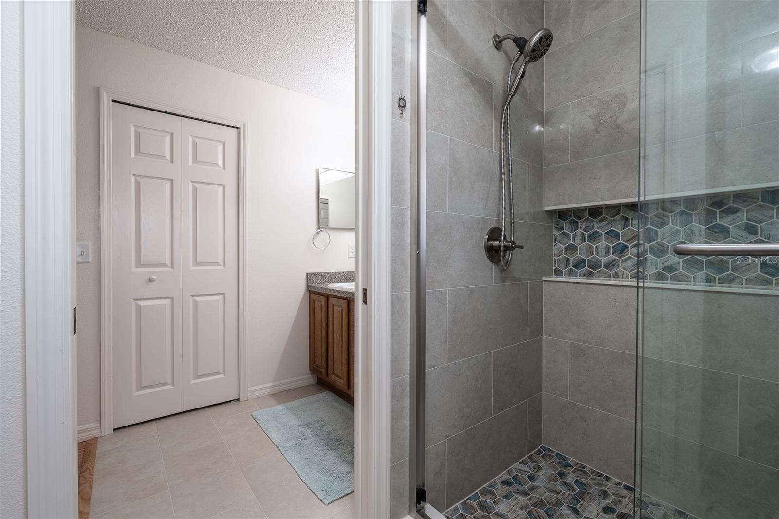 SUMMERGLEN PH I - Residential