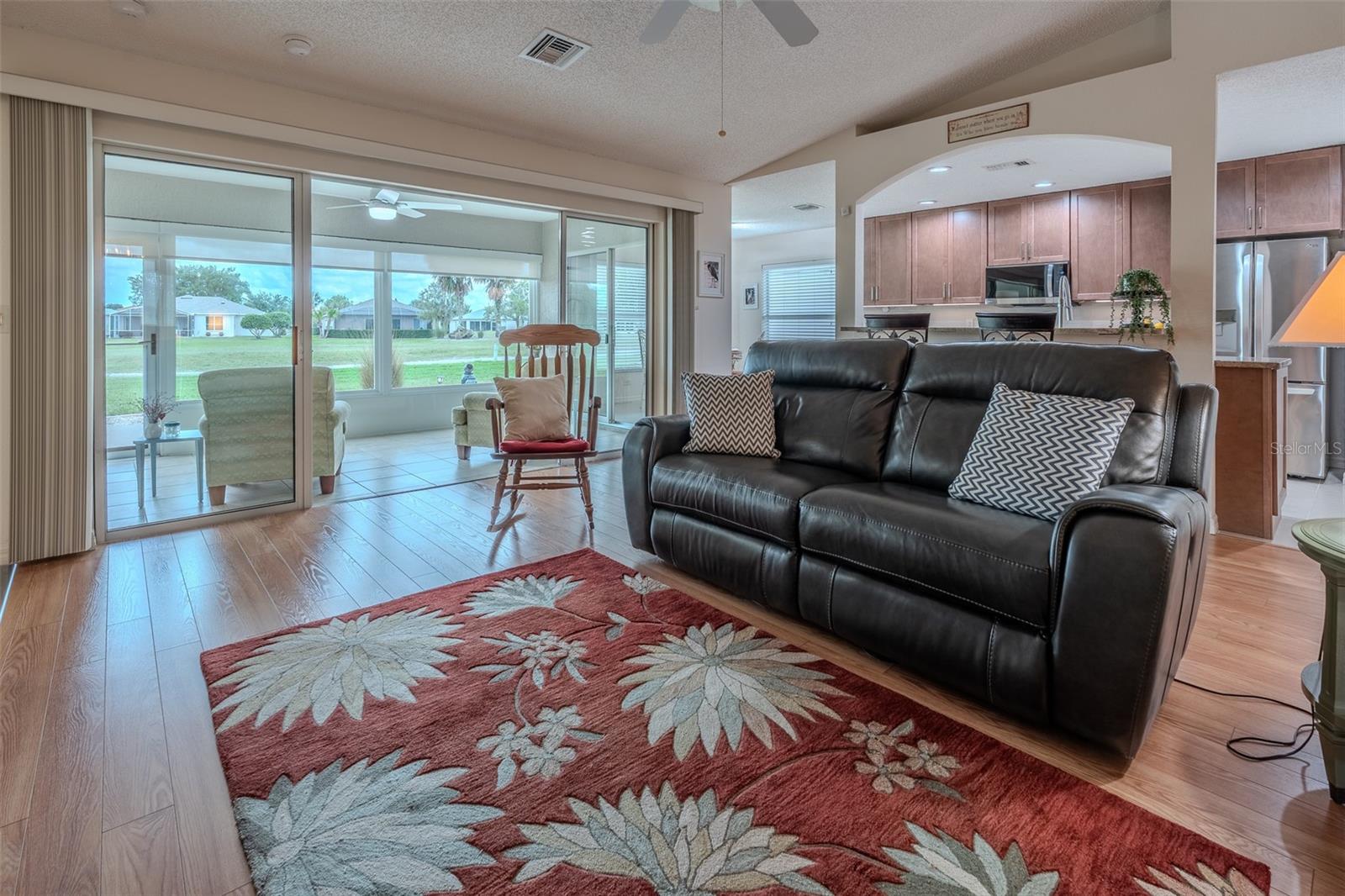 SUMMERGLEN PH I - Residential